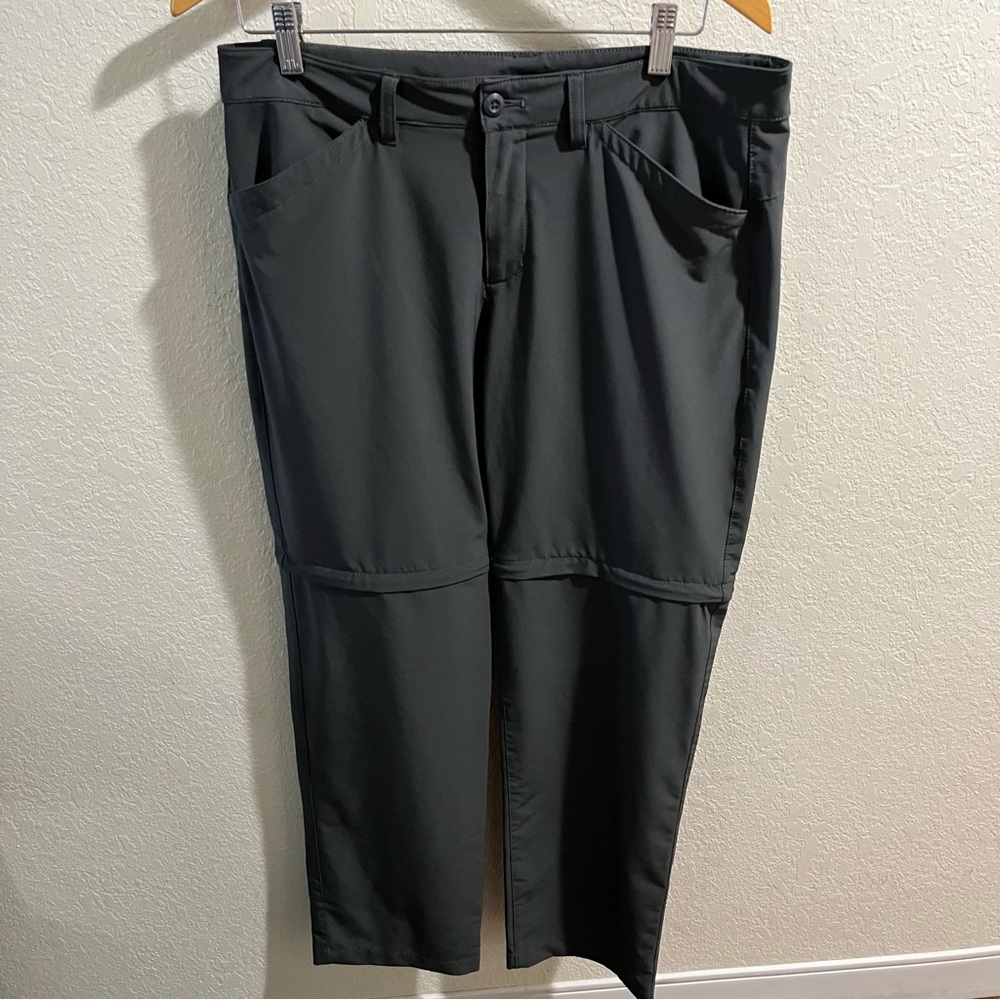 Eddie Bauer women hiking pants with zipper leg to become shorts.